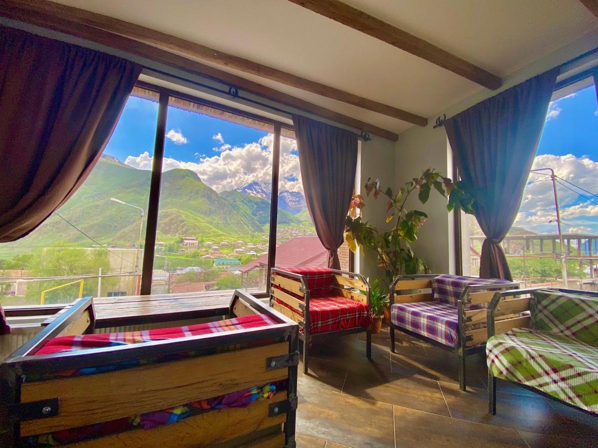 Veranda Guesthouse Степанцмінда Екстер'єр фото